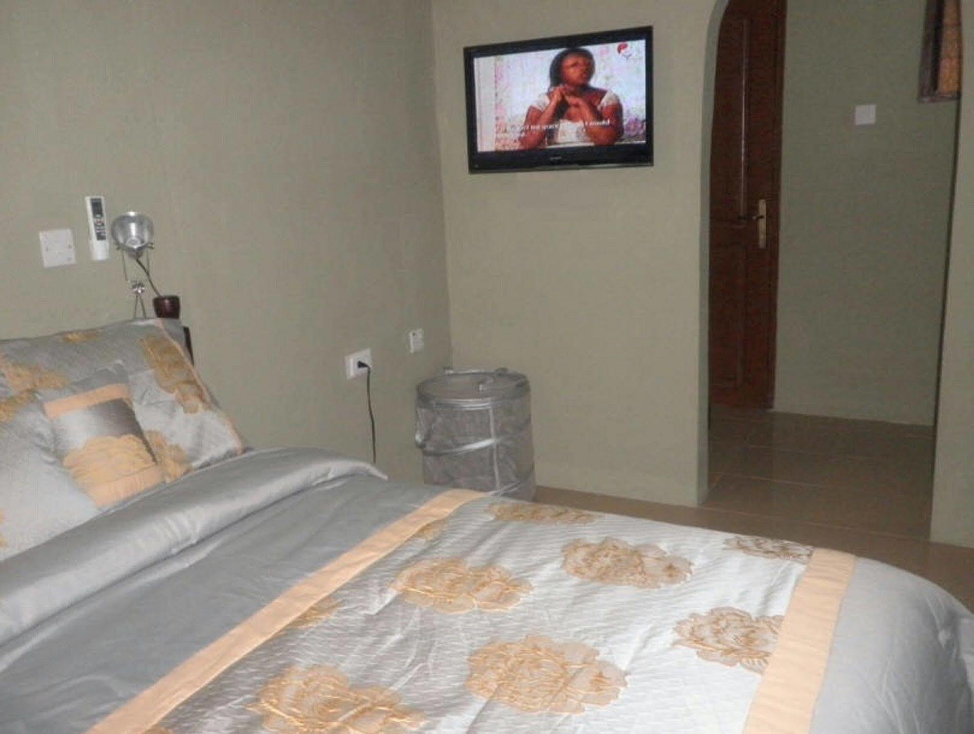 Marrets International Hotel - "Express" Cape Coast Eksteriør bilde